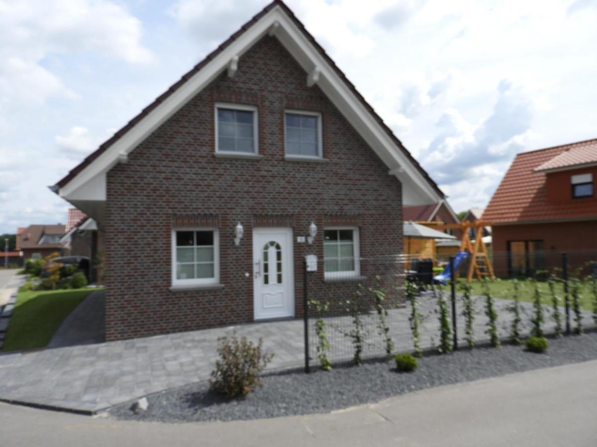 Ferienhaus Kleeblatt Vila Garrel Exterior foto